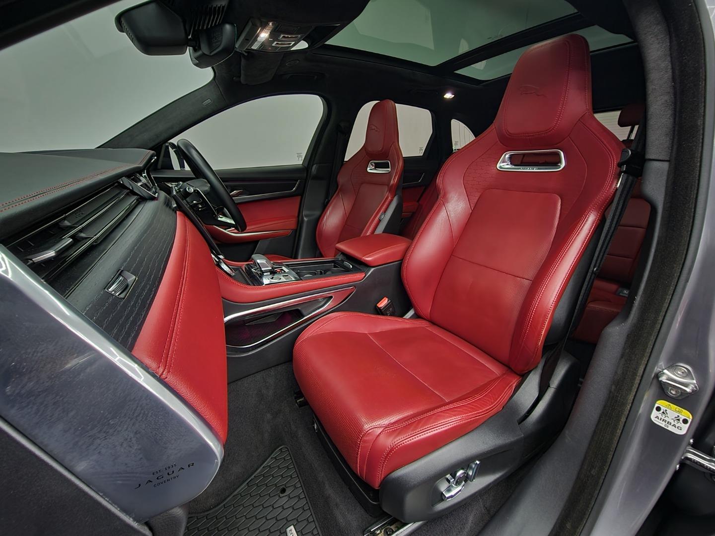Jaguar F-Pace D300 AWD R-Dynamic HSE Jaguar Land Rover Sandton