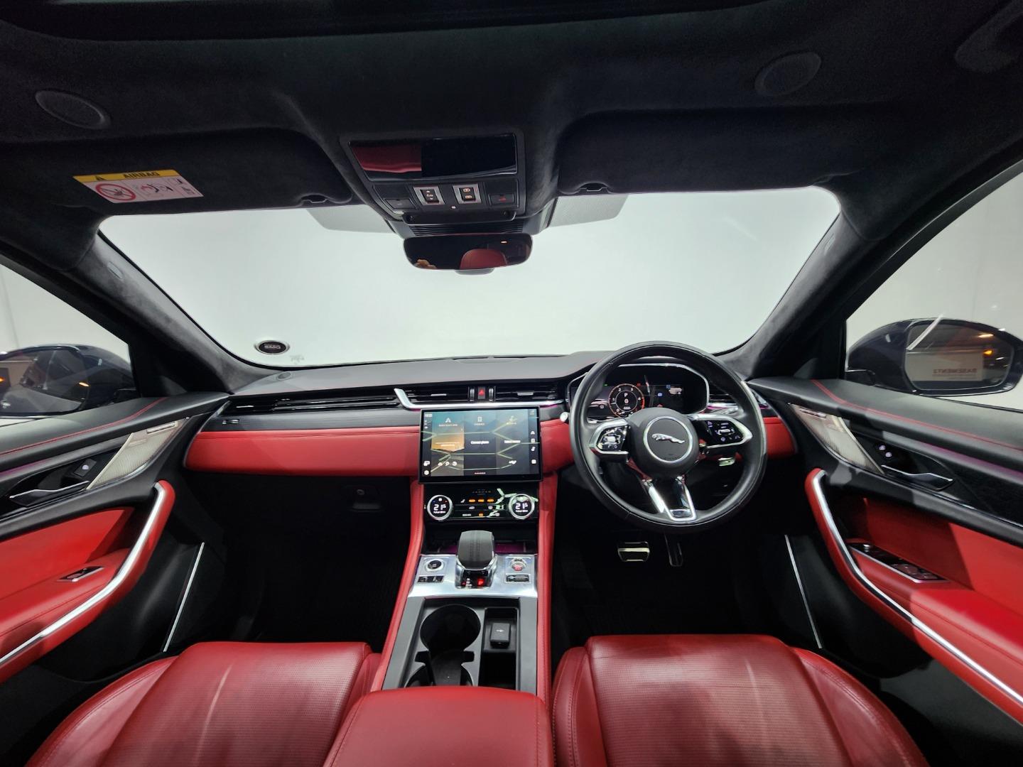Jaguar F-Pace D300 AWD R-Dynamic HSE Jaguar Land Rover Sandton