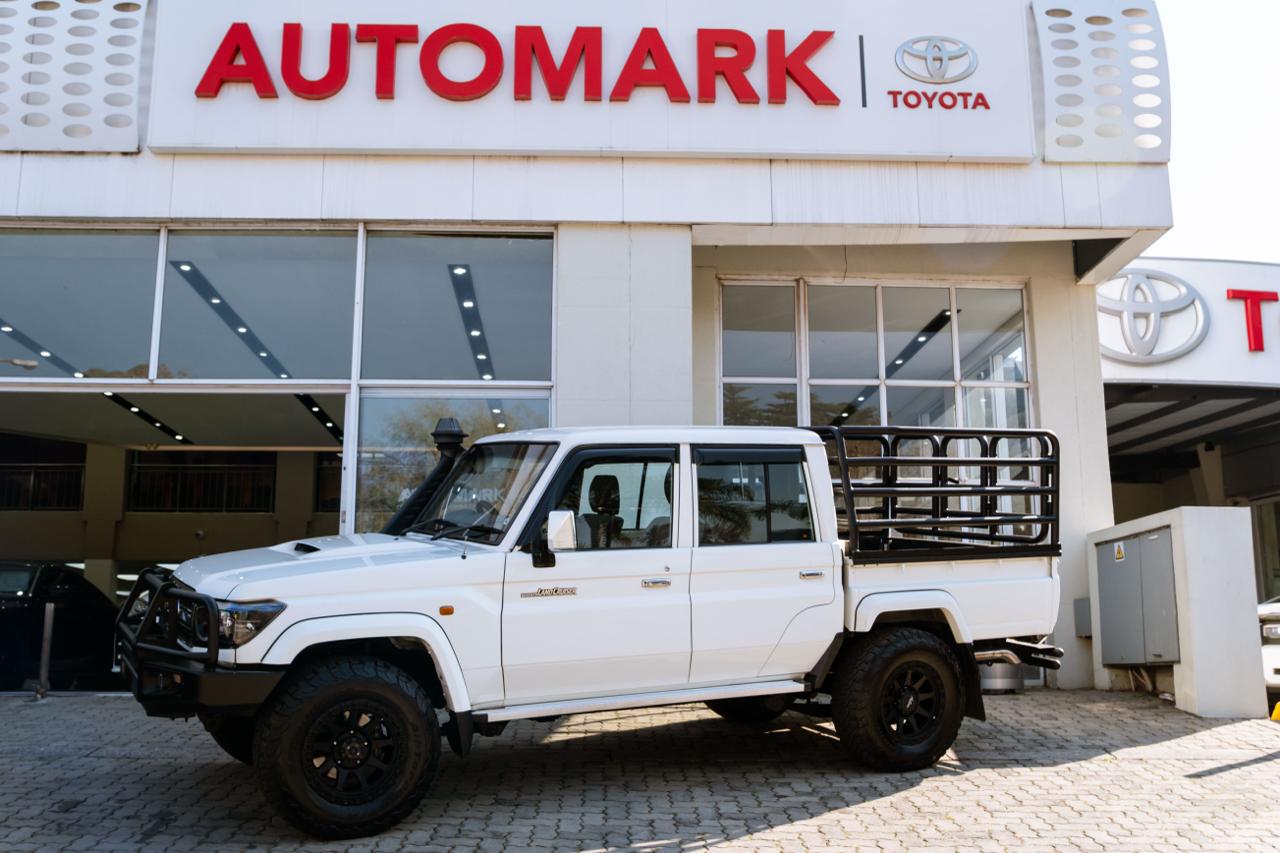 2018 Toyota Land Cruiser 79 4.5D-4D LX V8 Double Cab for sale