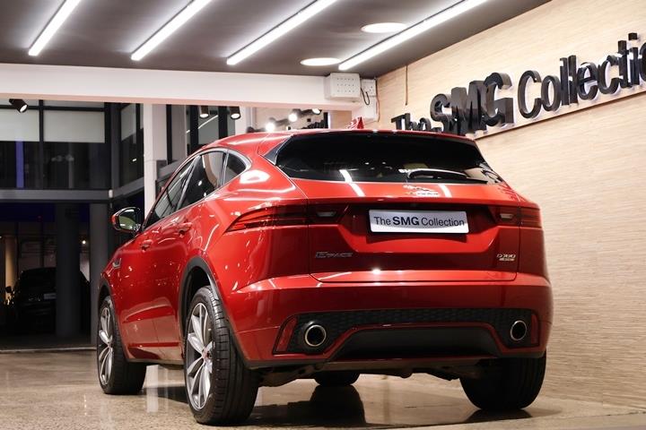 Jaguar E-Pace D180 AWD R-Dynamic SE The SMG Collection
