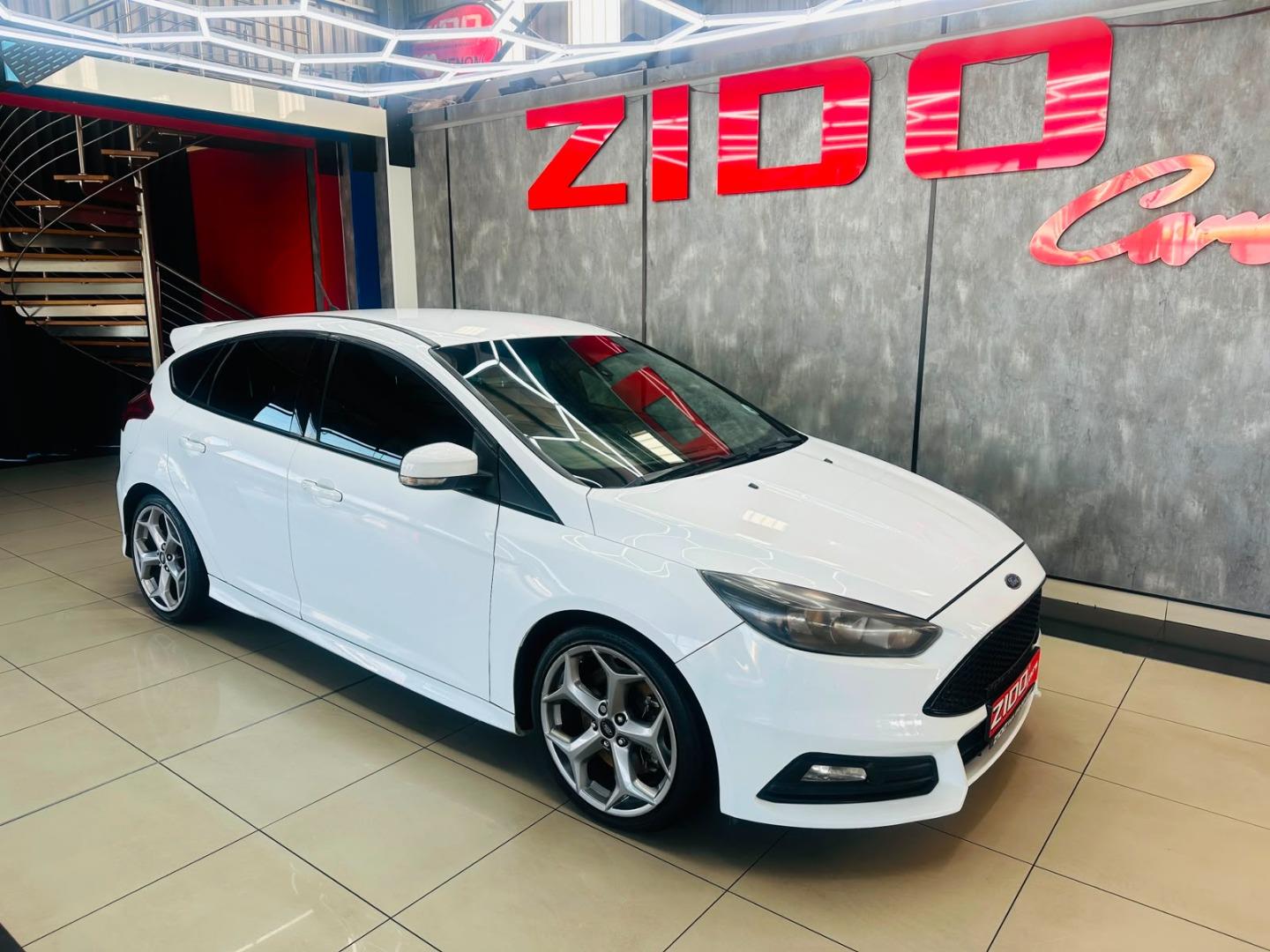 Ford Focus ST 1 Zido Cars