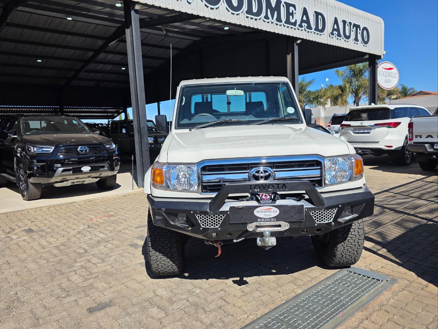 Toyota Land Cruiser 79 4.0 V6 for sale in Boksburg - ID: 28652305