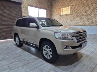 2018 Toyota Land Cruiser 200 4.5D-4D V8 VX-R for sale