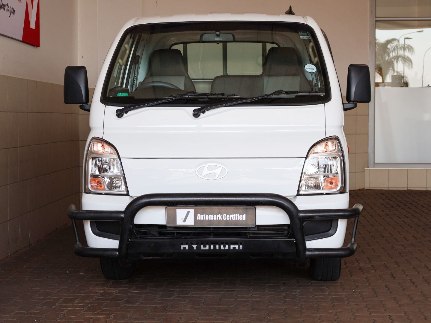Hyundai H-100 Bakkie 2.6D Deck (Aircon) Bidvest McCarthy Toyota Ballito