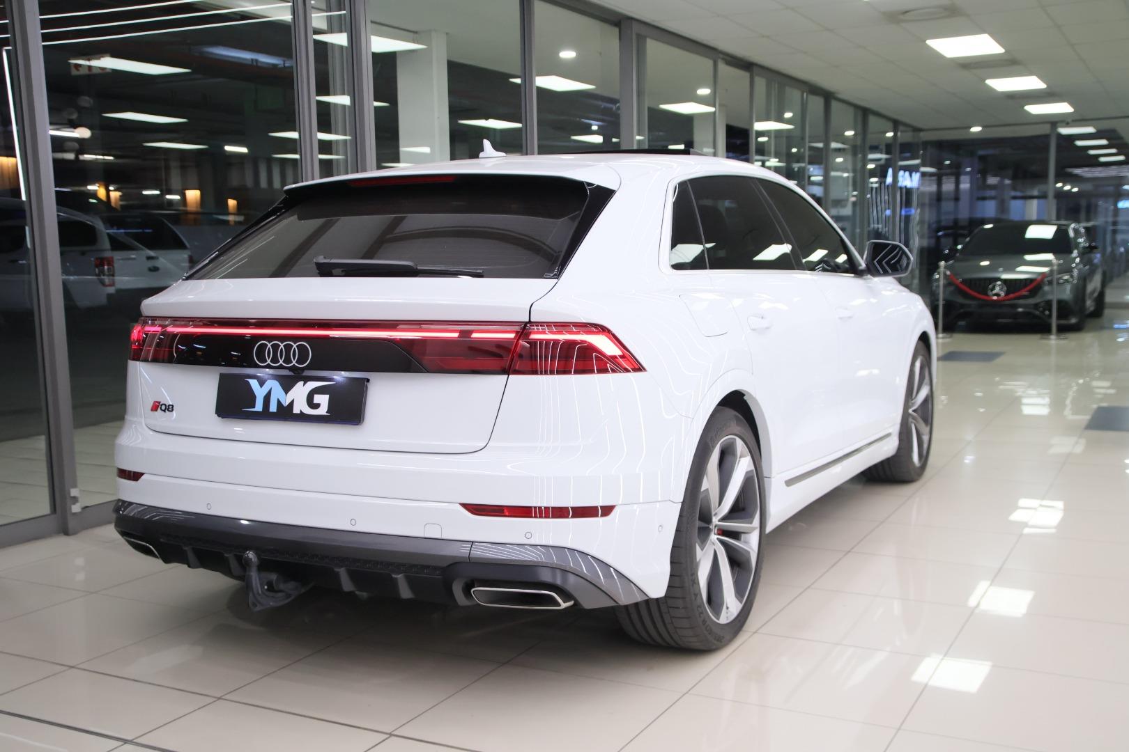 Audi Q8 45TDI Quattro Platinum Edition Yas Marina Auto