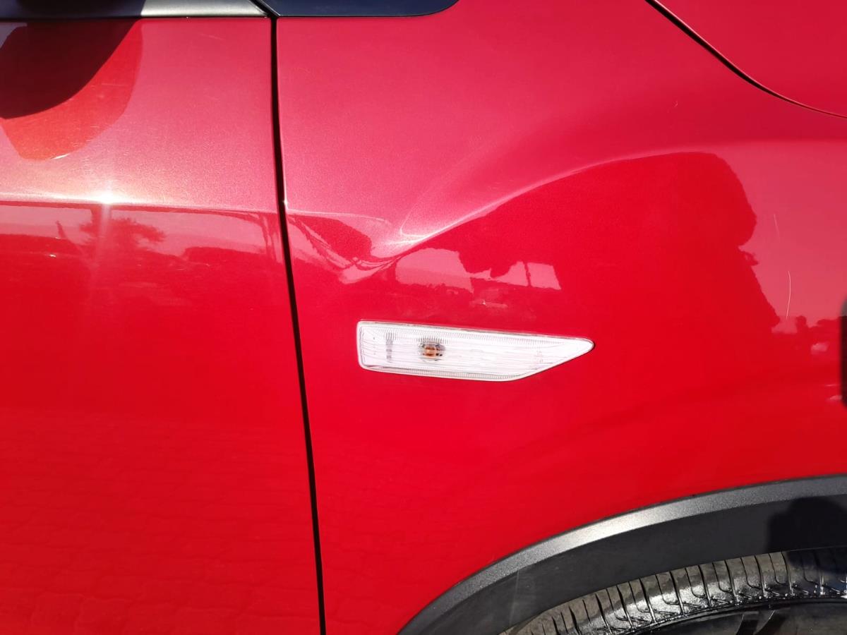 Mahindra XUV300 1.2T W6 Group1 Midrand