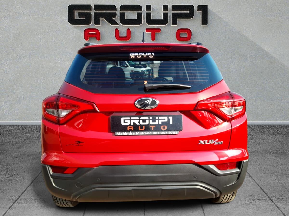 Mahindra XUV300 1.2T W6 Group1 Midrand