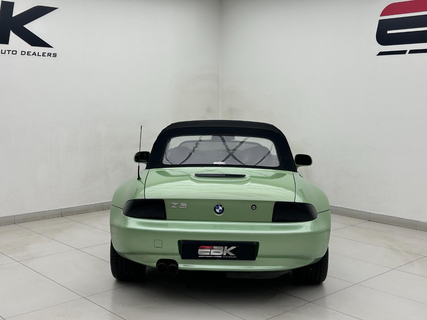 BMW Z3 2.8i Auto EBK Main Street