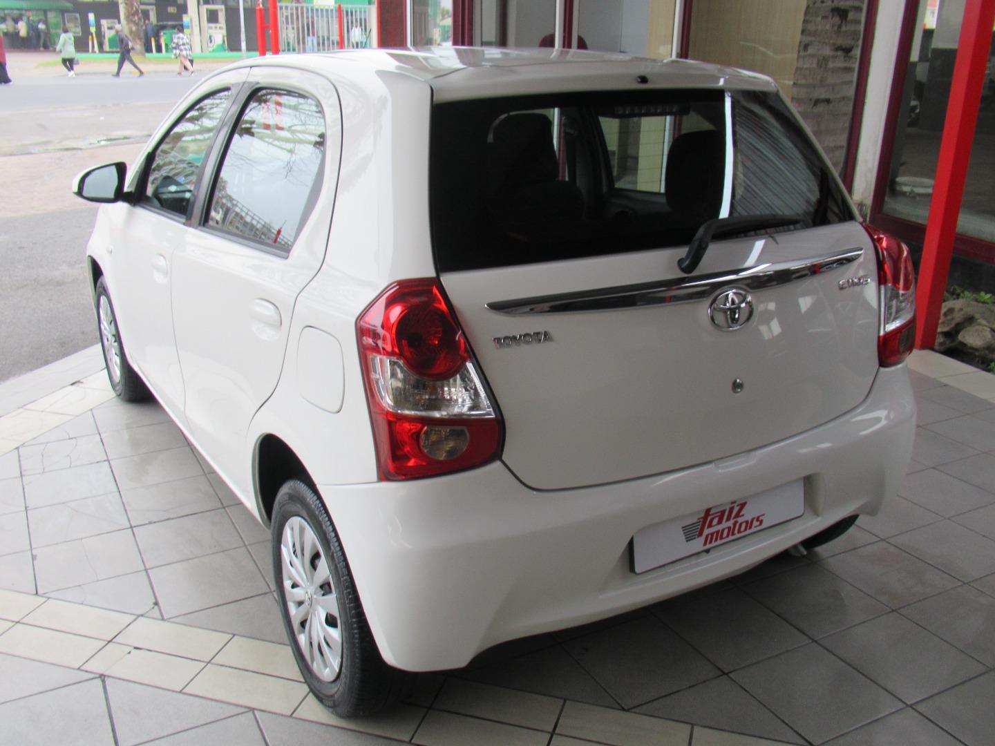 Toyota Etios Hatch 1.5 Xs Faiz Motors CC