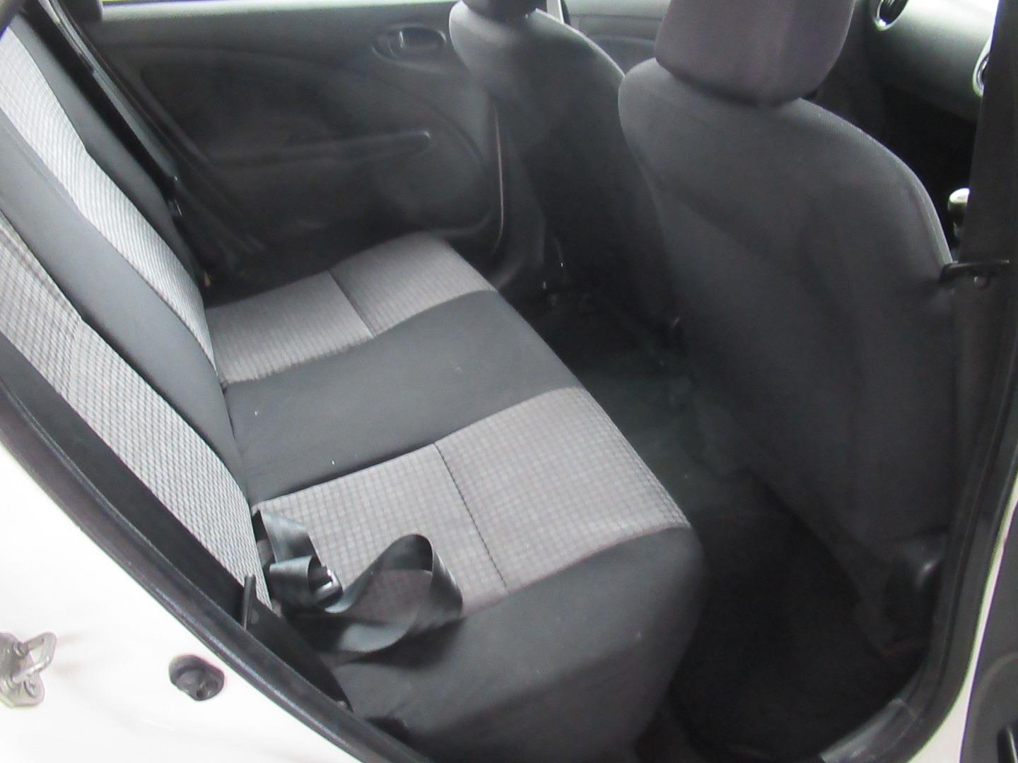 Toyota Etios Hatch 1.5 Xs Faiz Motors CC