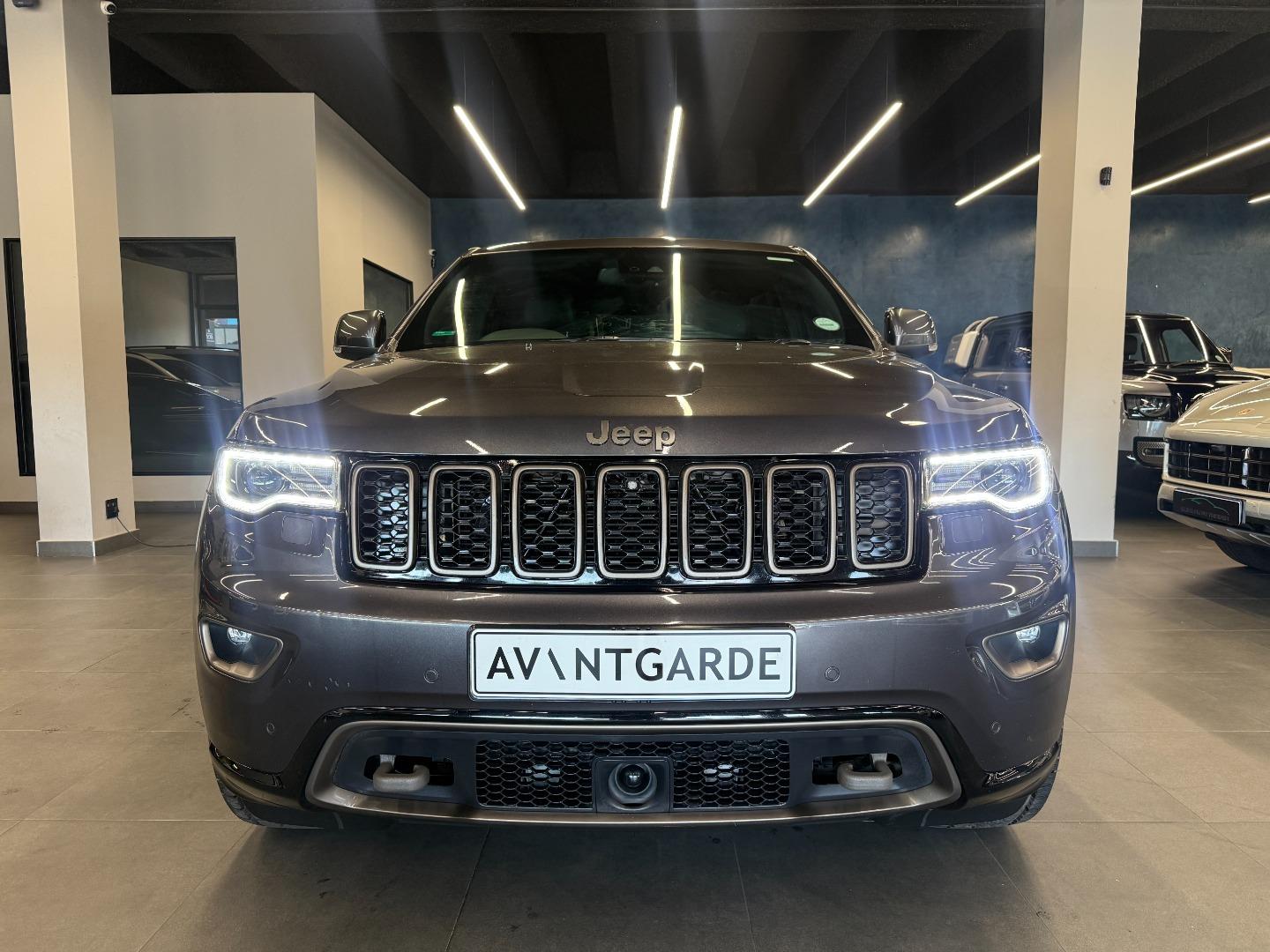 Jeep Grand Cherokee 3.6L Limited 75th Anniversary Edition Avantgarde