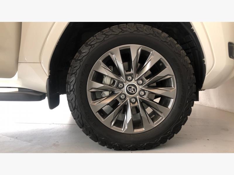 Toyota Land Cruiser 300 3.3D GX-R Halfway Toyota Fourways