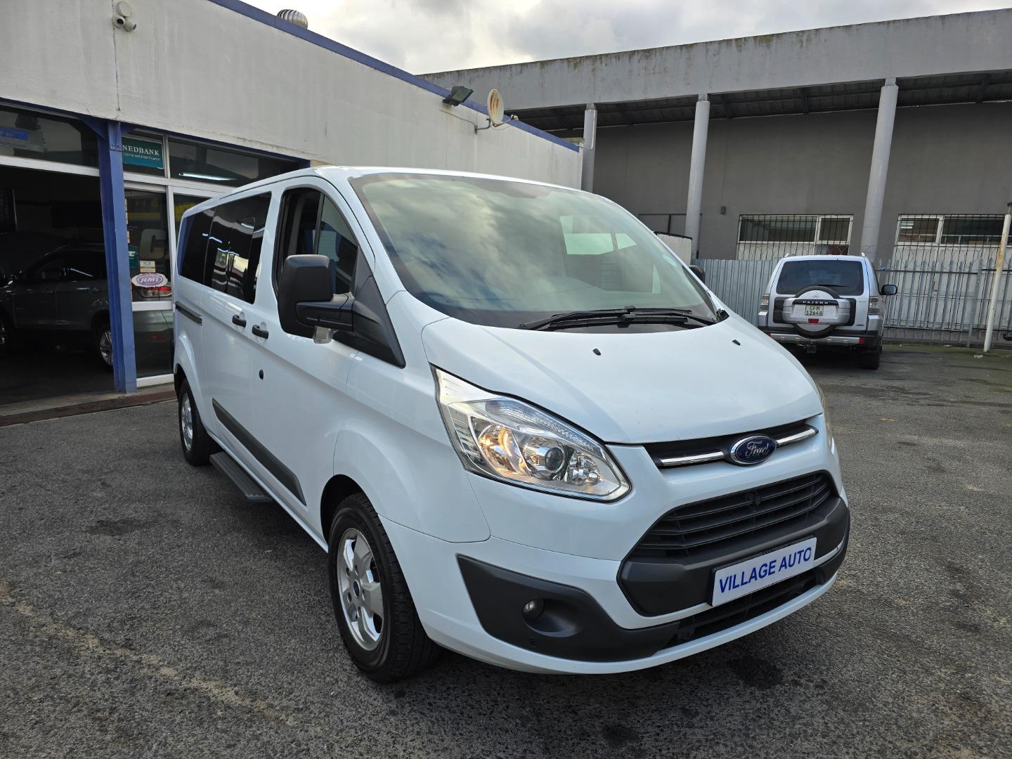 2019 Ford Tourneo Custom 2.2TDCi LWB Ambiente
