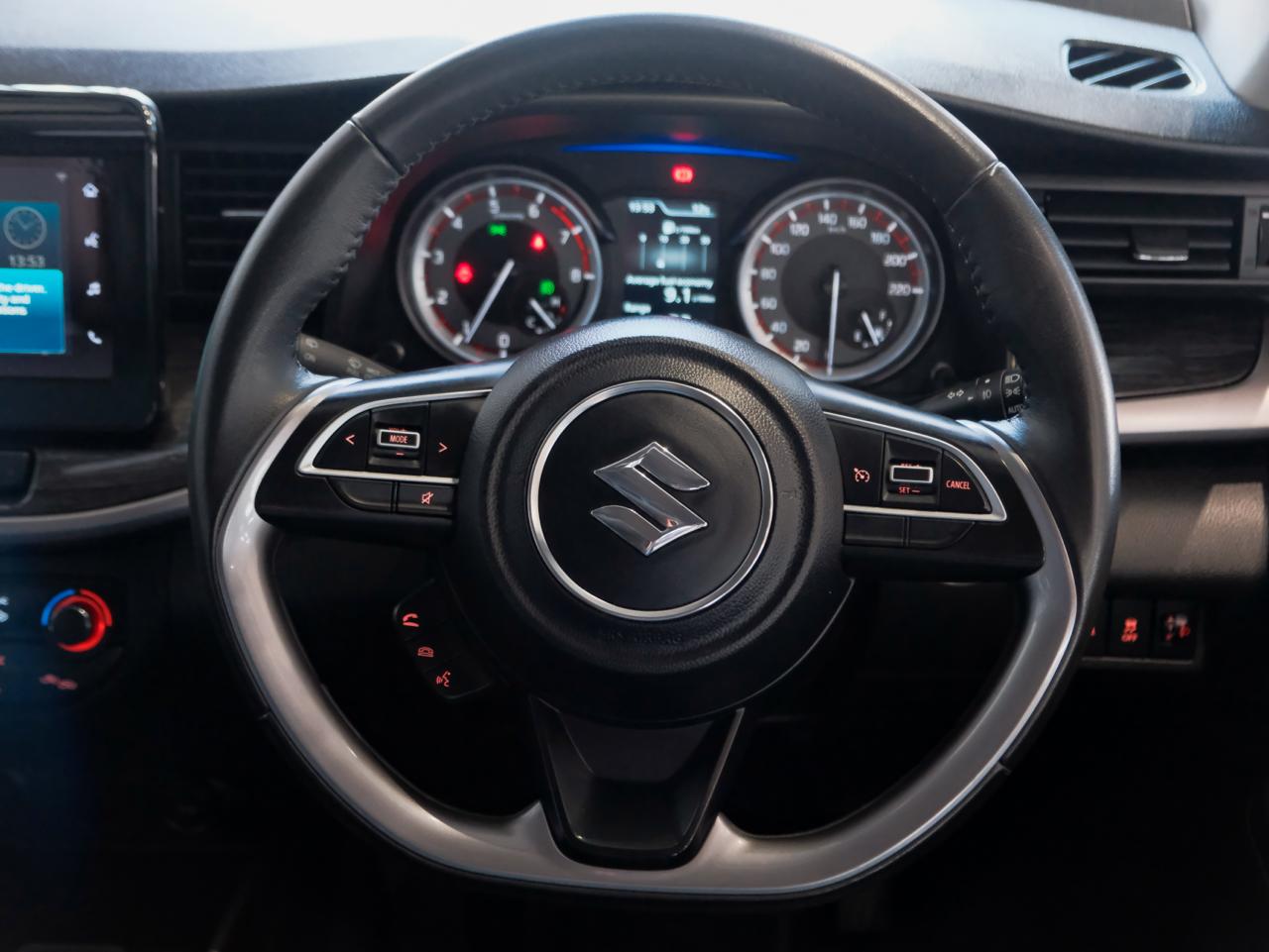 2025 Suzuki XL6