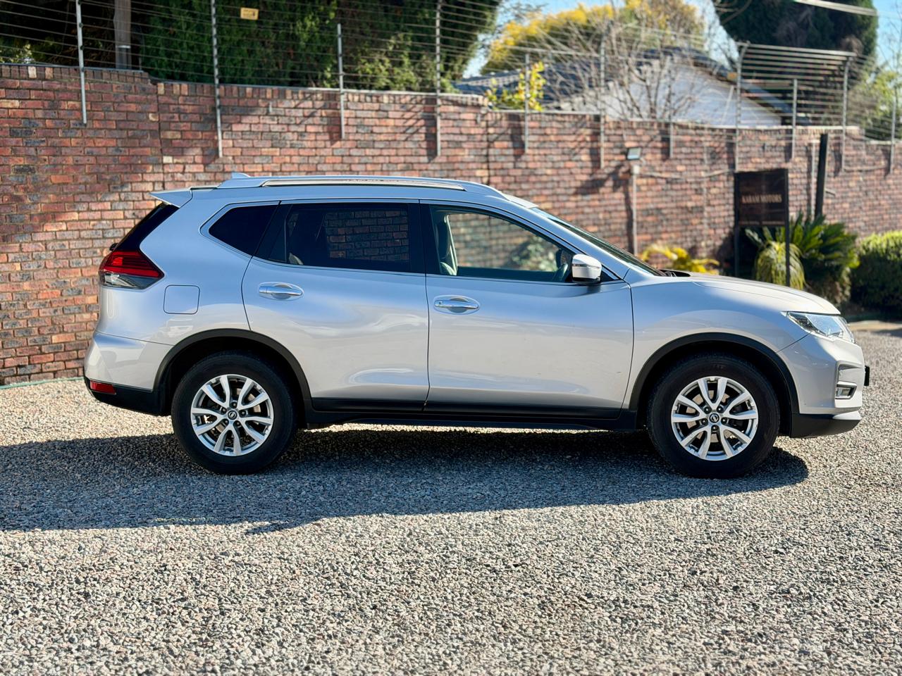 Nissan X-Trail 2.5 4x4 Acenta Fourbuy Fourways Gardens