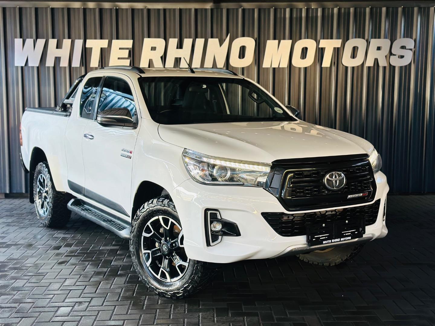 Toyota Hilux 2.8GD-6 Xtra Cab 4x4 Legend 50 White Rhino Motors