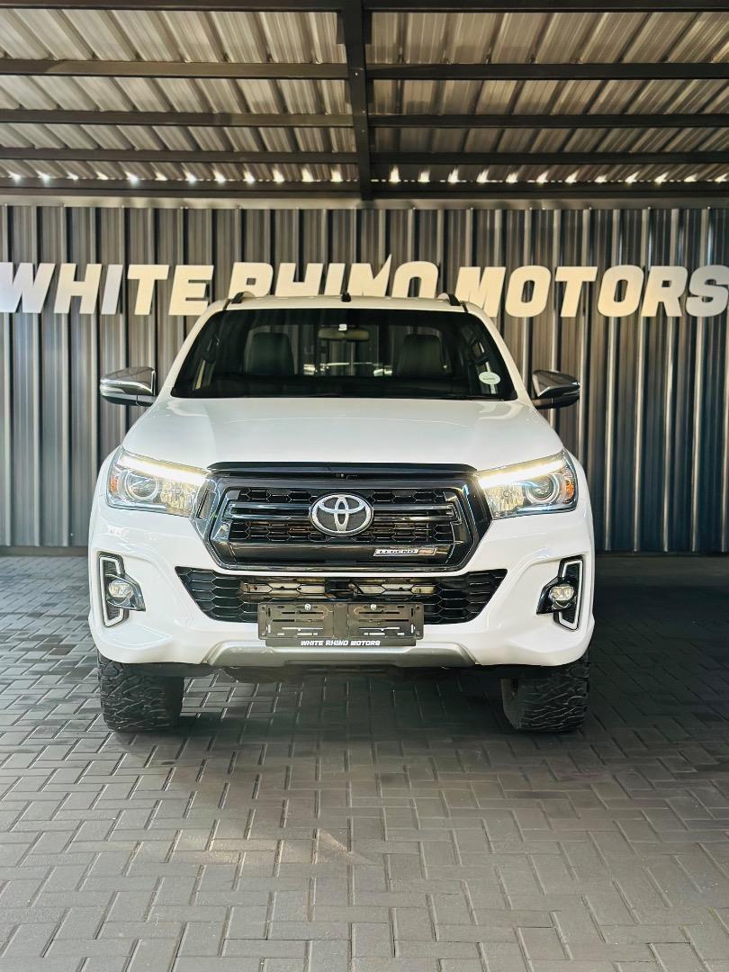 Toyota Hilux 2.8GD-6 Xtra Cab 4x4 Legend 50 White Rhino Motors