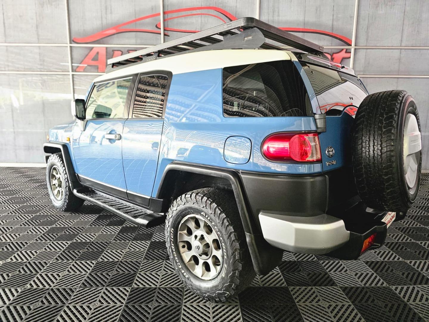 Toyota FJ Cruiser FJ Cruiser AutoHotSpot