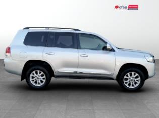 2017 Toyota Land Cruiser 200 4.5D-4D V8 VX for sale