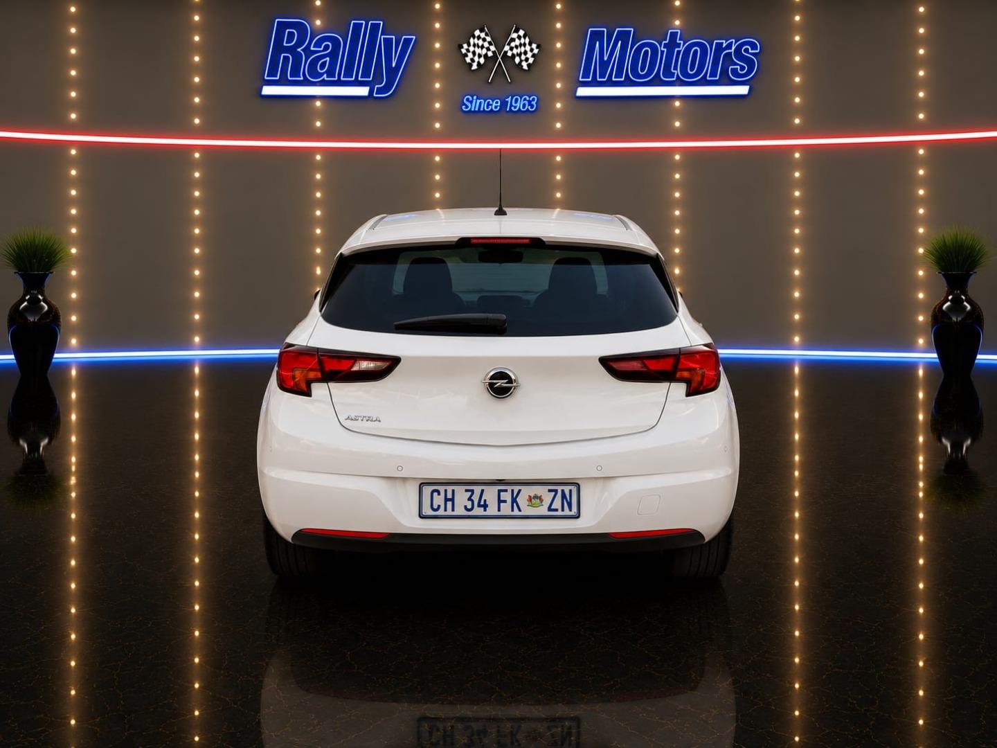 Opel Astra Hatch 1.4T Sport Rally Motors