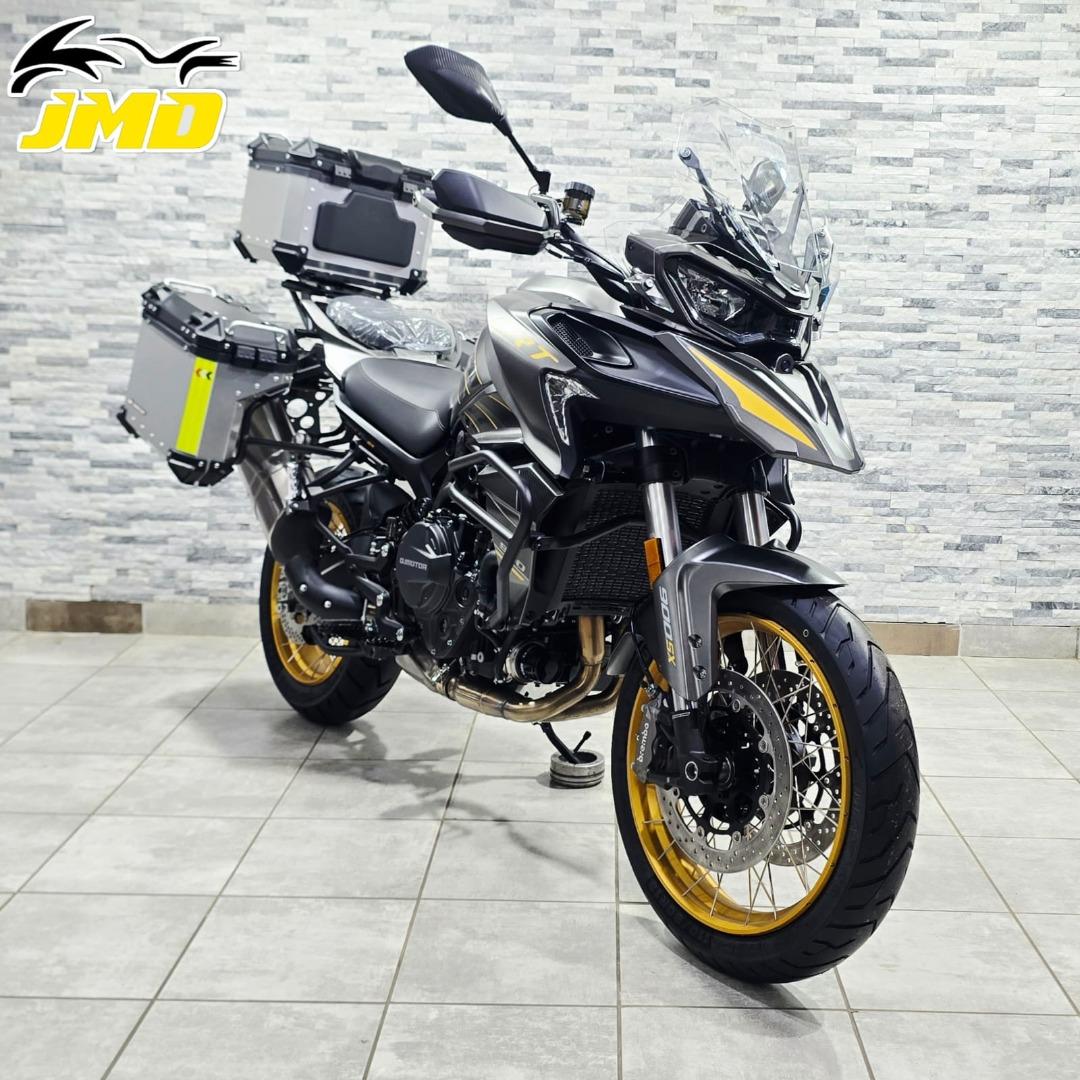 QJ Motor SRT 900 SX JMD Motorcycles