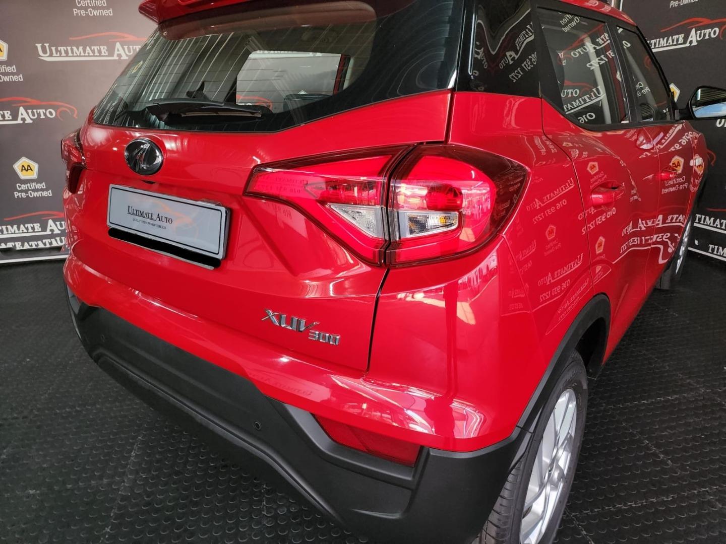 Mahindra XUV300 1.5TD W6 Ultimate Auto
