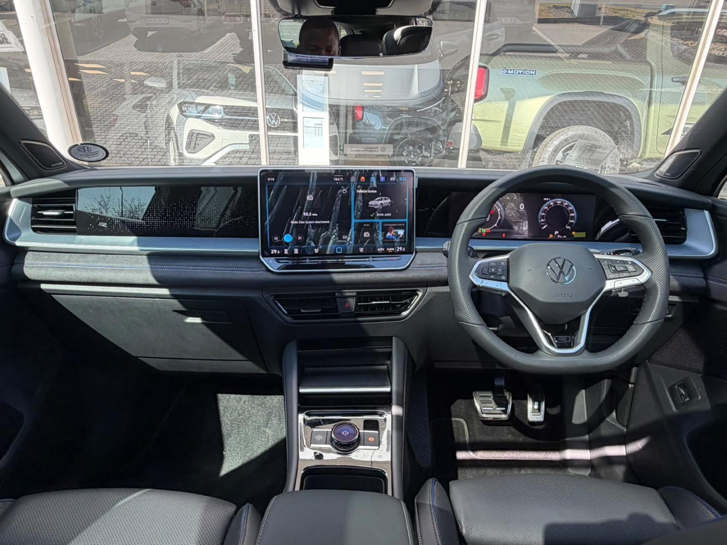 Volkswagen Tayron 1.4TSI R-line Autohaus Centurion