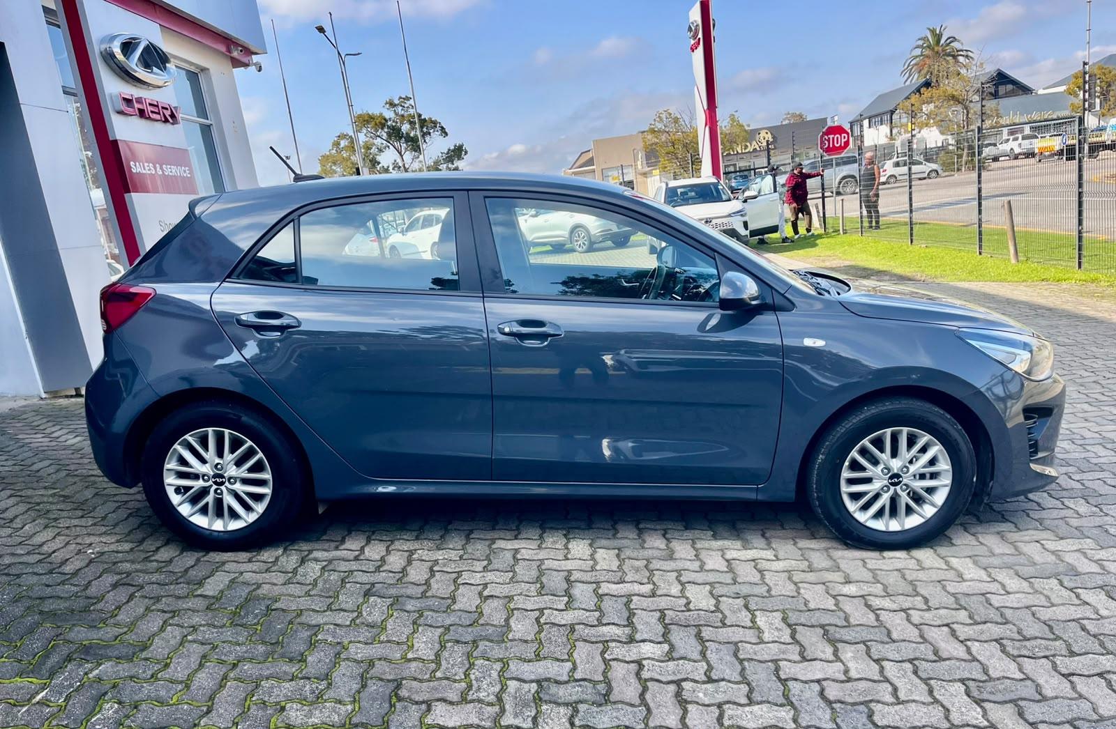 Kia Rio hatch 1.2 LS Group 1 Chery George