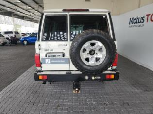 2015 Toyota Land Cruiser 76 4.5D-4D LX V8 Station Wagon for sale
