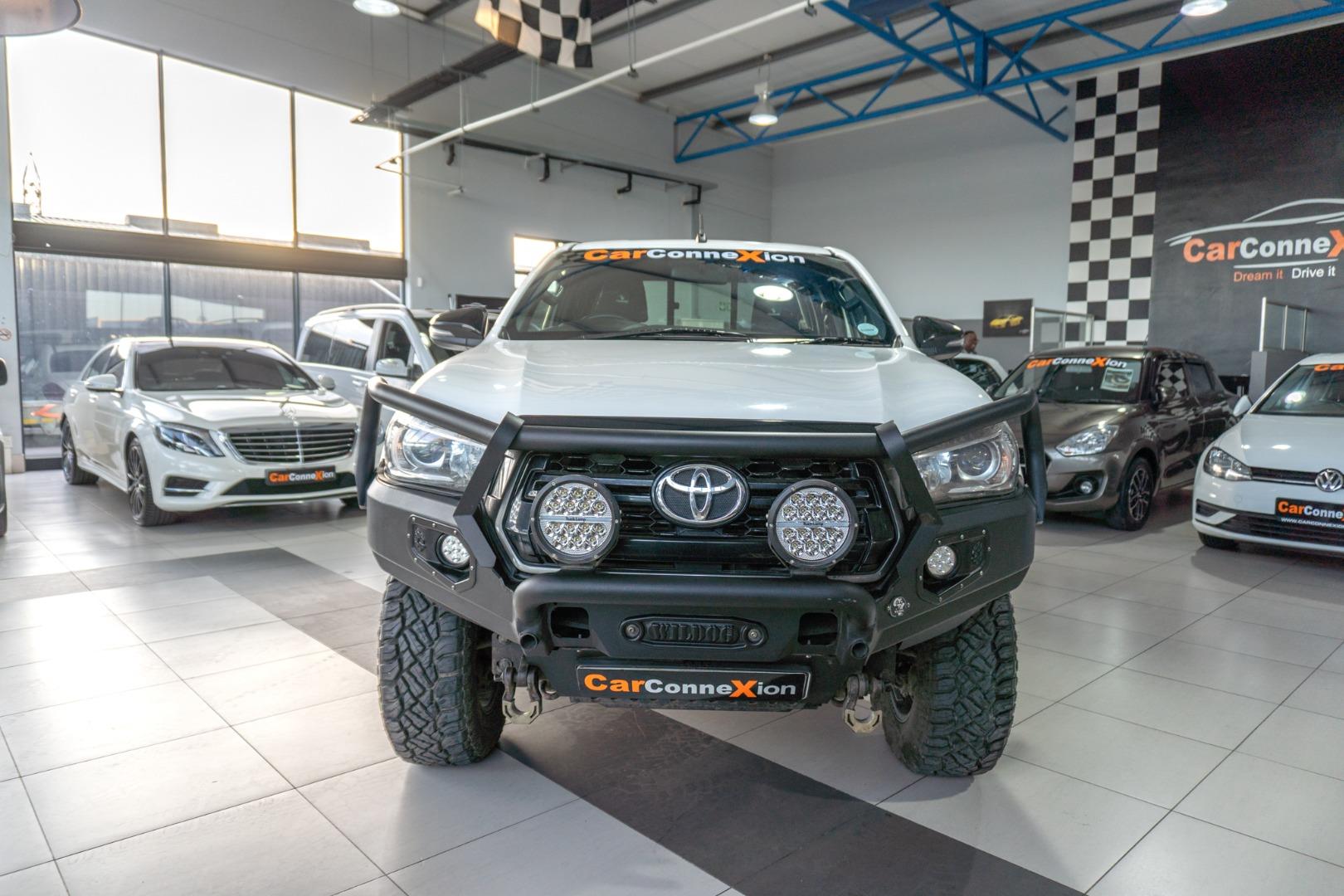 Toyota Hilux 2.8GD-6 Xtra Cab 4x4 Raider Dakar Car Connexion