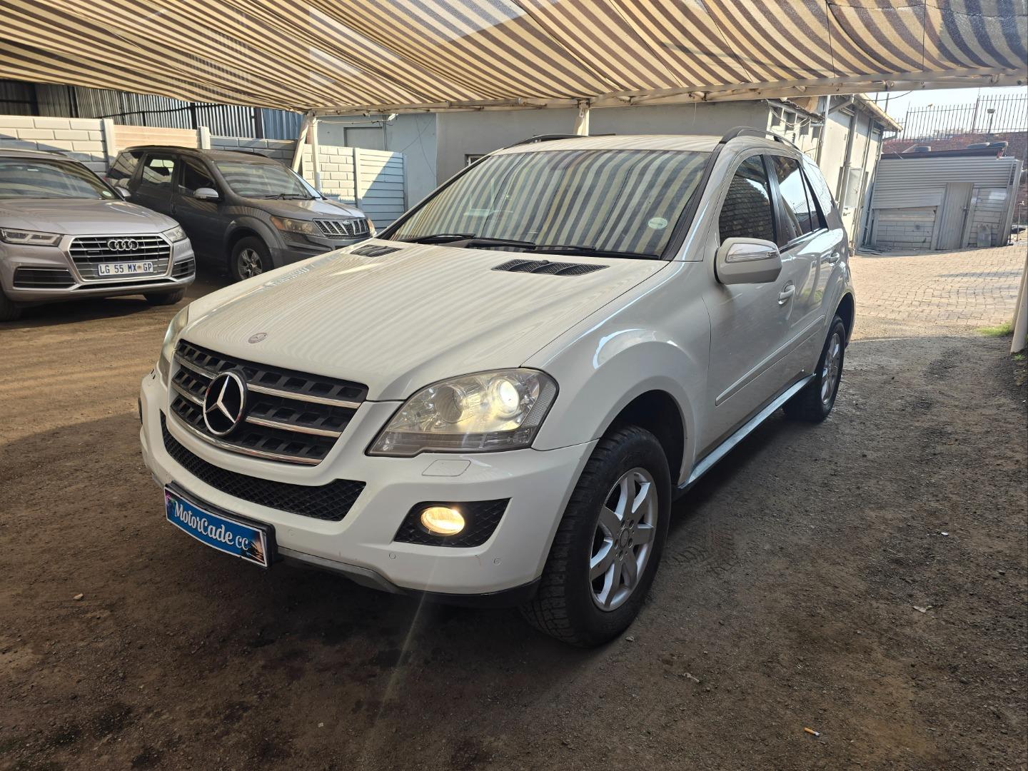 Mercedes-Benz ML ML320CDI Motorcade CC