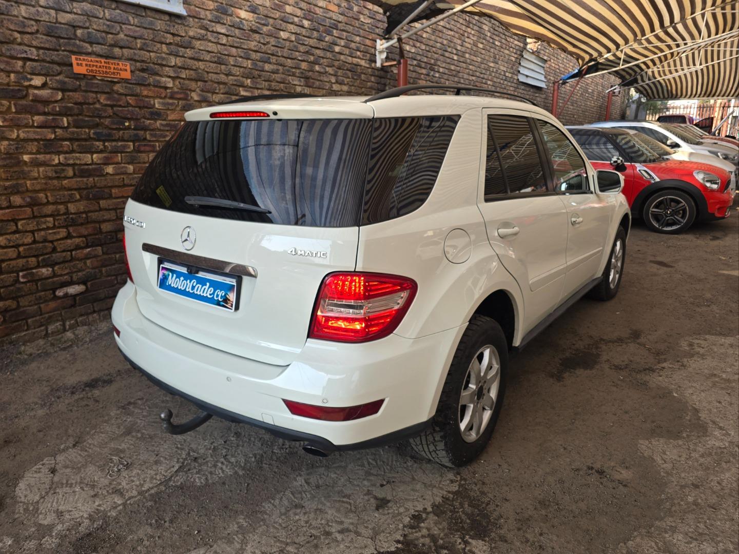 Mercedes-Benz ML ML320CDI Motorcade CC
