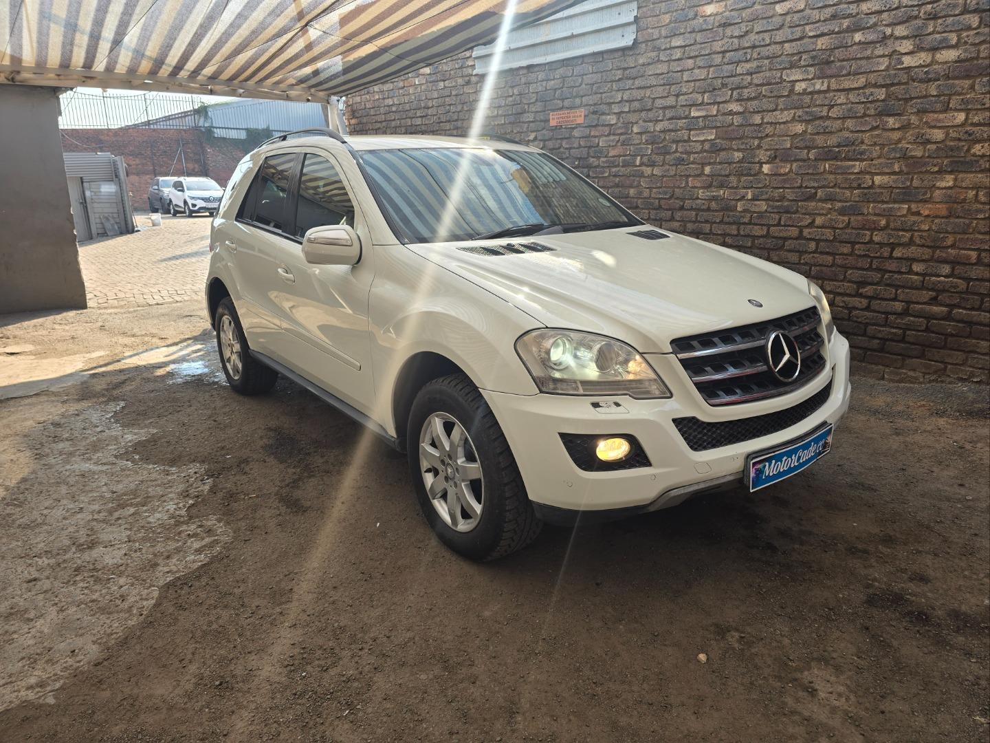 Mercedes-Benz ML ML320CDI Motorcade CC