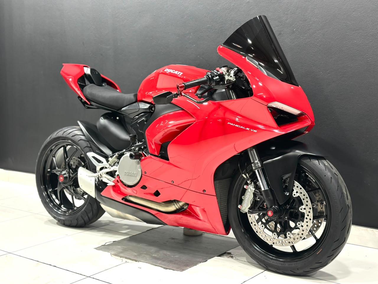 Ducati V2