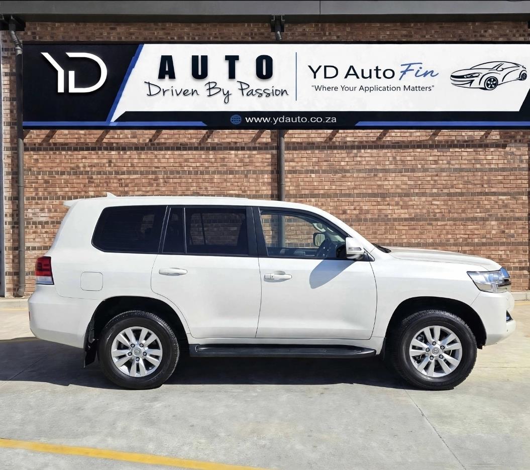 Toyota Land Cruiser 200 4.7 V8 VX YD Auto Cape Town