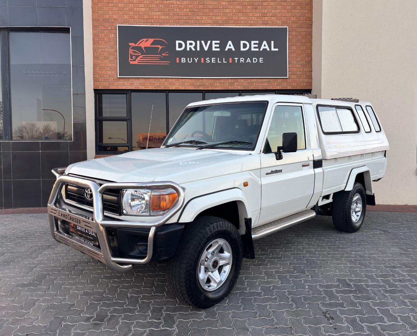Toyota Land Cruiser 70 4.2D Drive A Deal