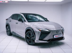 Lexus RZ