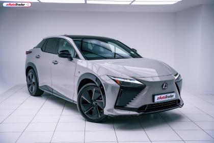 Lexus RZ