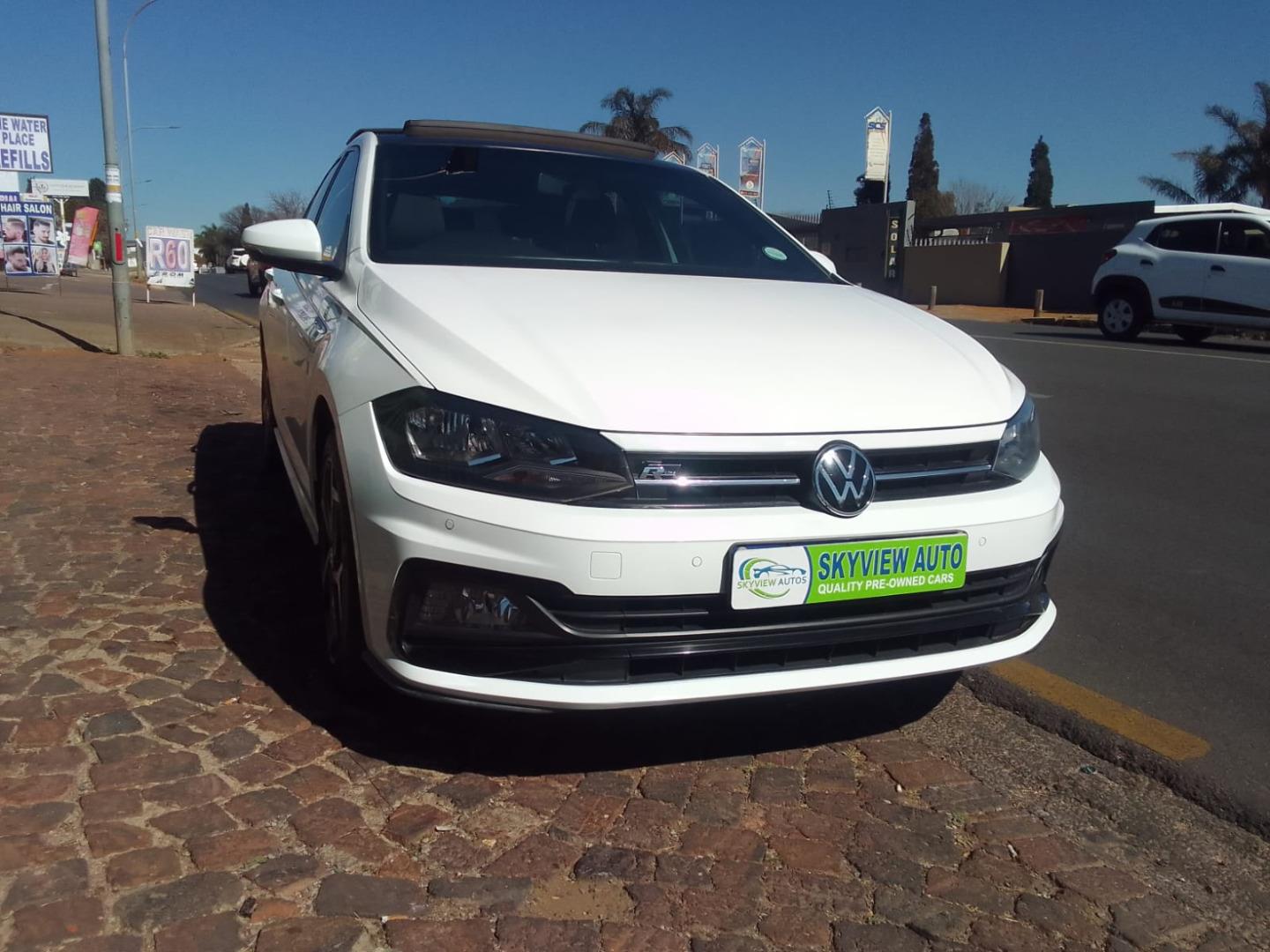 Car listing image