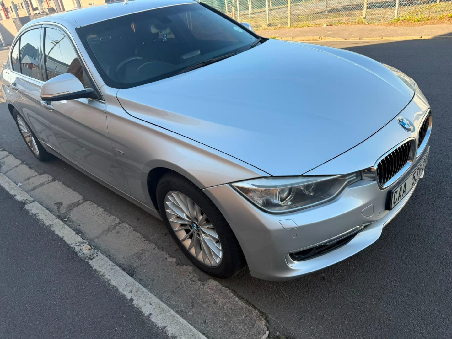 2014 BMW 3 Series 320i M Sport Sports-Auto