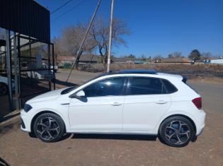2021 Volkswagen Polo Hatch 1.0TSI Comfortline R-Line for sale
