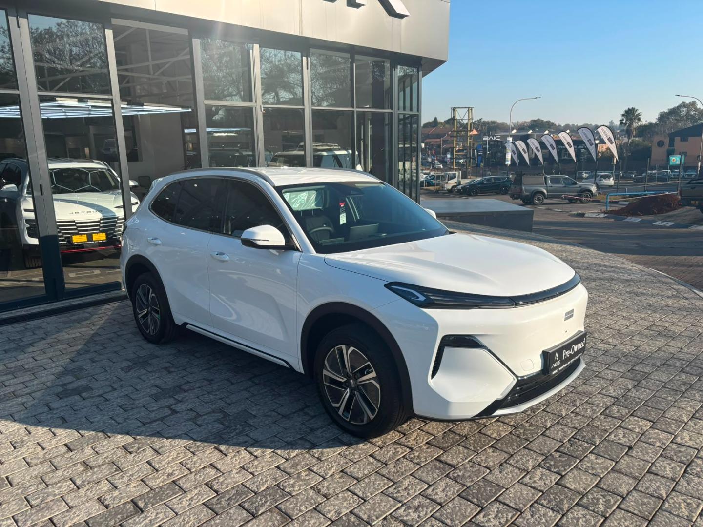 2026 Geely E5