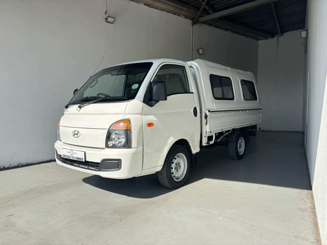 2017 Hyundai H-100 Bakkie 2.6D Deck (Aircon)