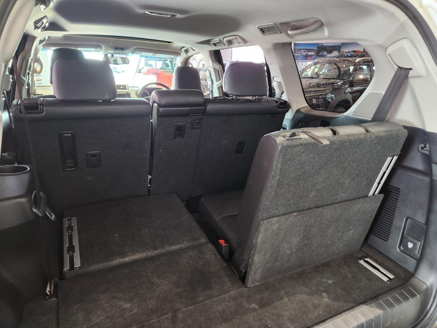 2017 Toyota Land Cruiser Prado