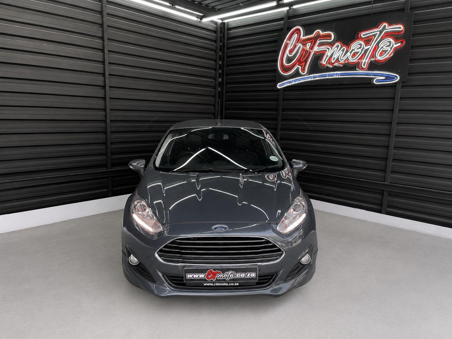 Ford Fiesta 5-Door 1.0T Titanium CITMoto