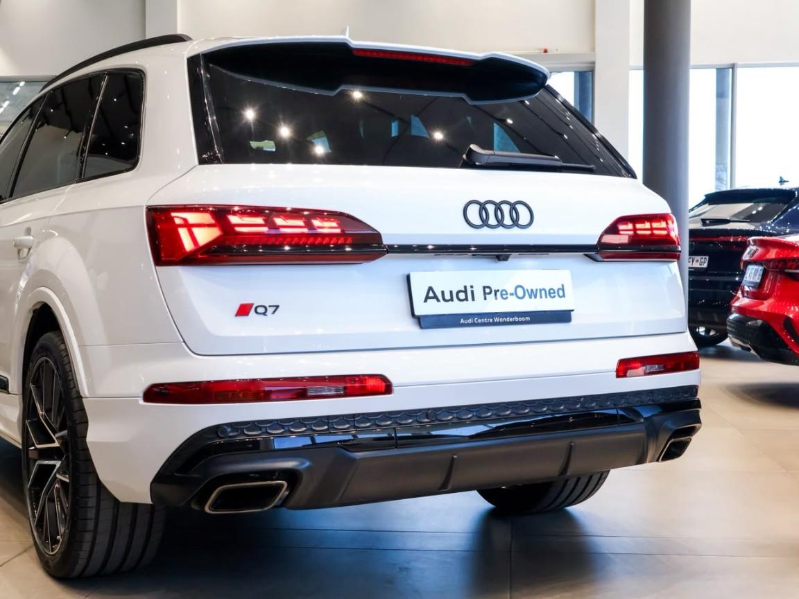 Audi Q7 55TFSI Quattro Black Edition Audi Centre Wonderboom