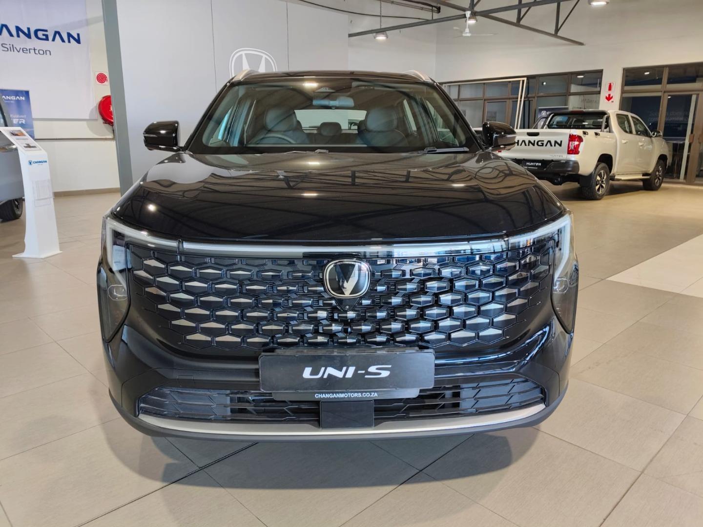 Changan UNI-S 1.5T CE Changan Silverton