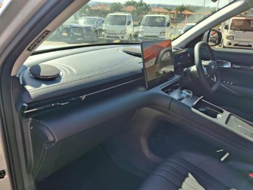 2026 Geely E5