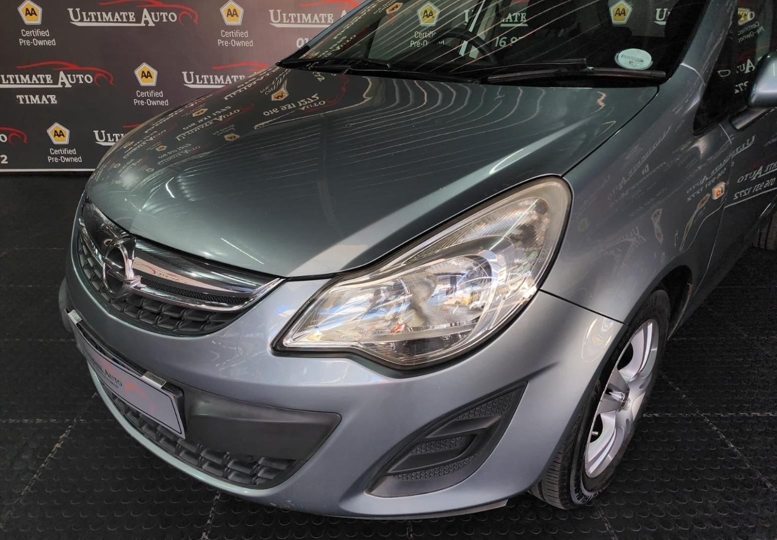 Opel Corsa 1.4 Essentia Ultimate Auto