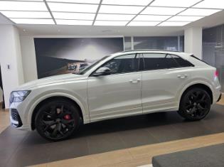 2022 Audi RSQ8 Quattro for sale
